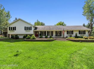 42W721 Stillmeadows Ln, Elburn, IL 60119