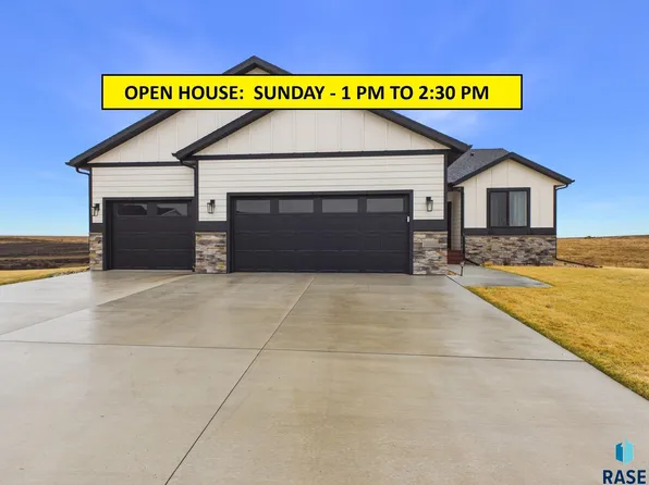5816 W Raleigh Cir, Sioux Falls, SD 57107