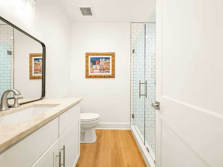 4245 Troost Ave #3 — Photo 7