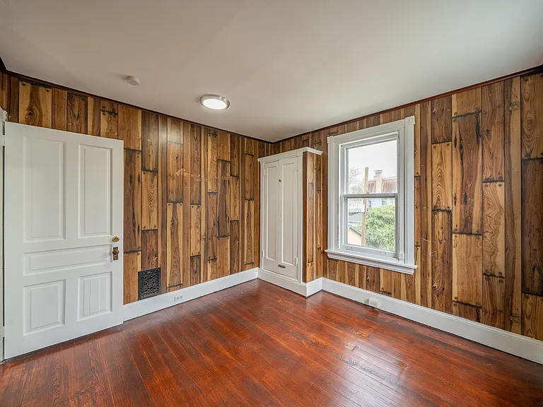 432 S Matlack St — Photo 26