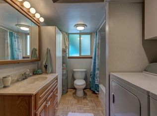 39 Little Strawberry Ln, Bellingham, WA 98229
