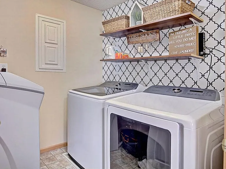 10990 Goodhue St NE #A — Photo 21