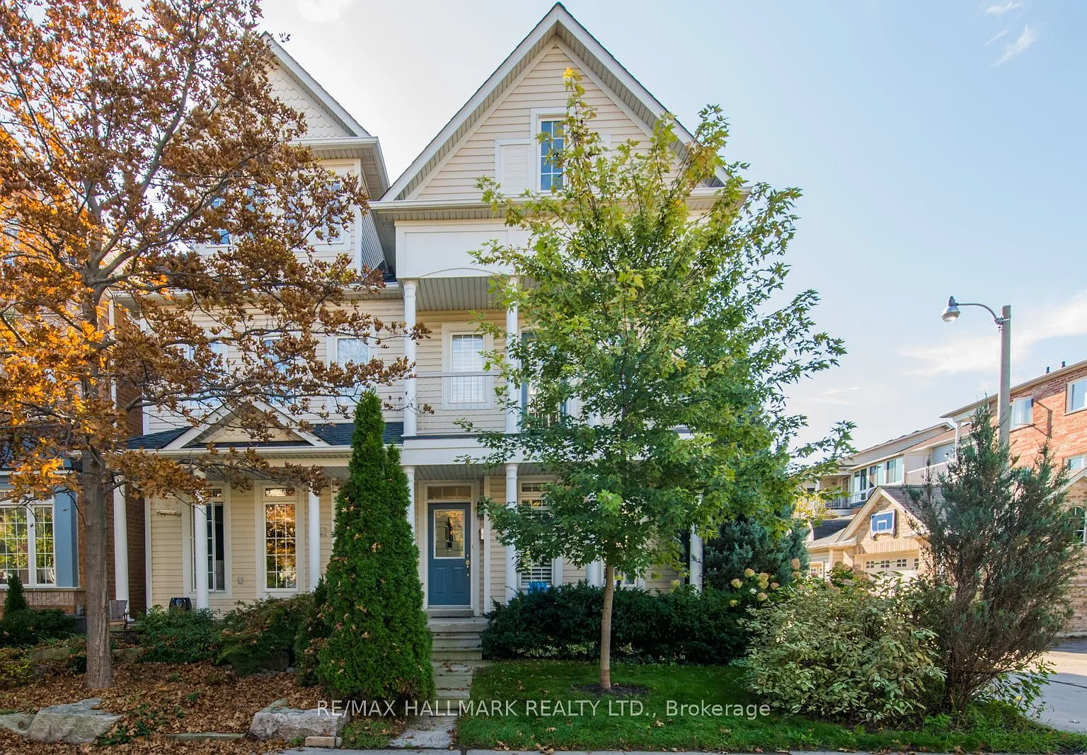 3 bed, $4,795 — Photo 1