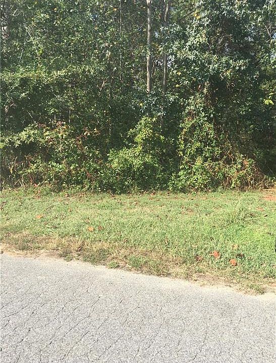 1st image of 141 Wood Acre Dr #15