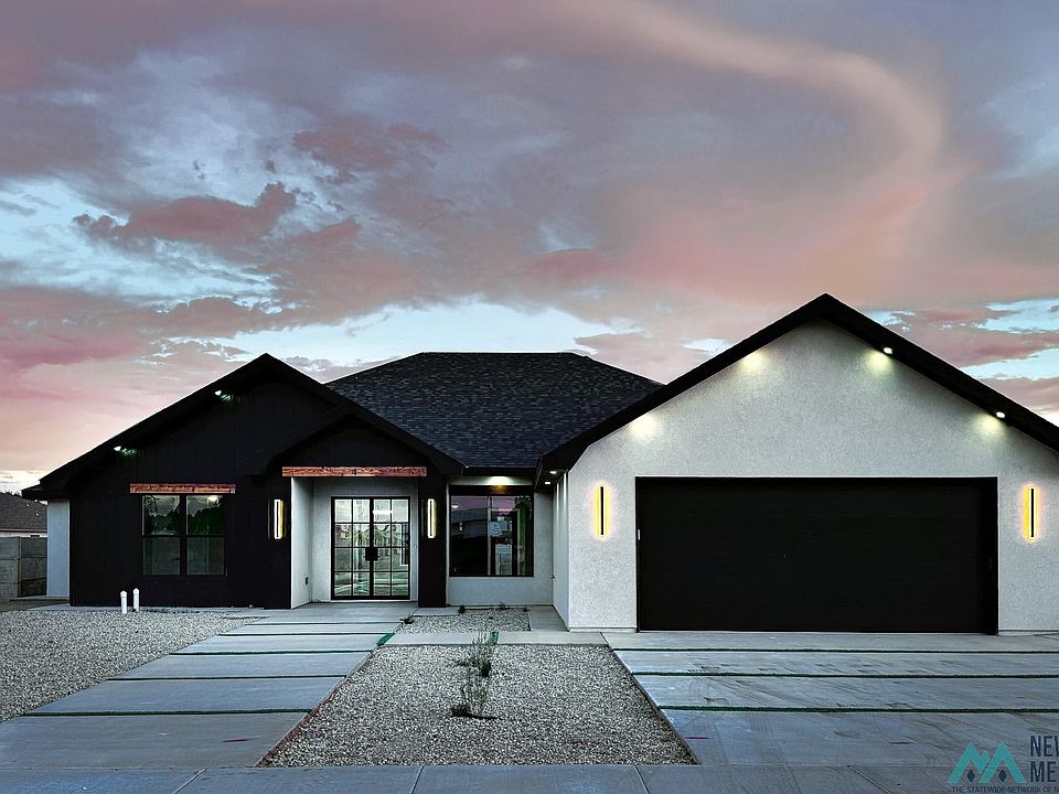 1st image of 4 Bella Piazza Way