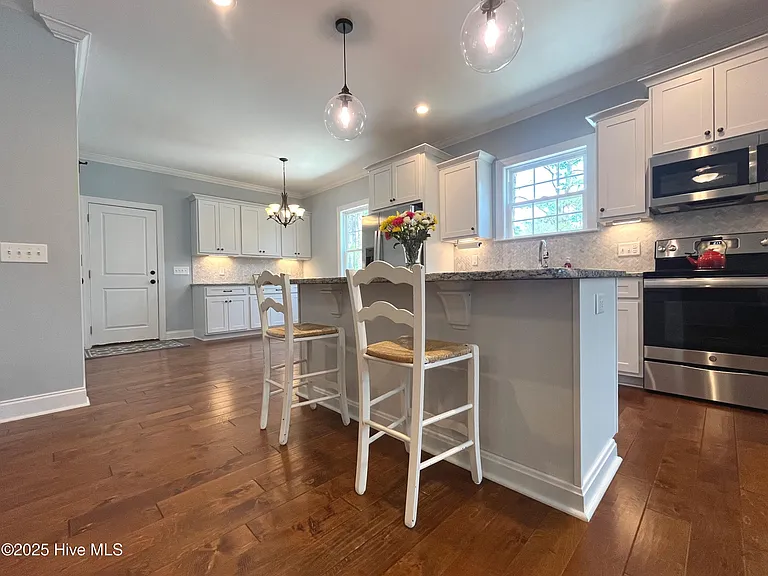 22 Starlit Ln — Photo 11