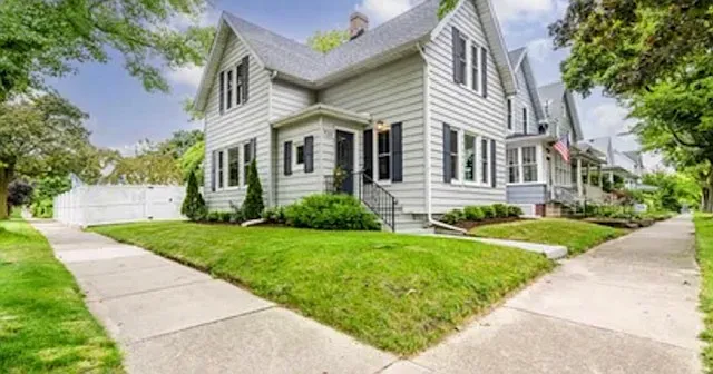 722 Church St — Photo 1