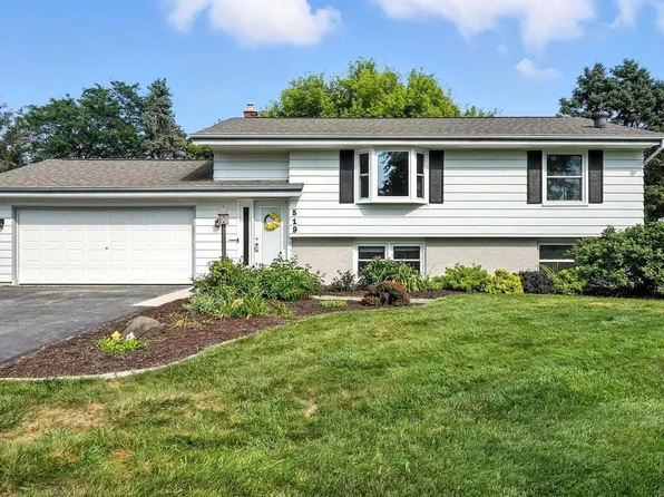 519 Buckingham WAY, Hartland, WI 53029