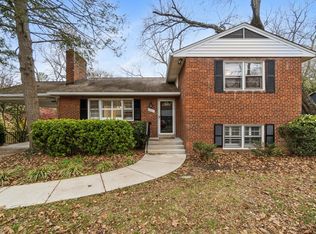 1624 41st St N, Mc Lean, VA 22101