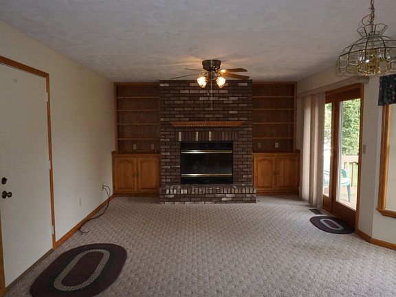 4th image of 21769 County Road 45