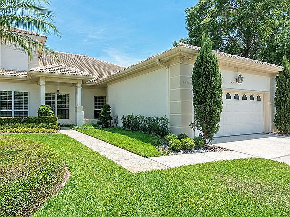 2nd image of 2418 Sweetwater Country Club Dr