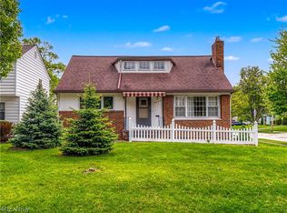 7393 Nethersole Dr, Middleburg Heights, OH 44130