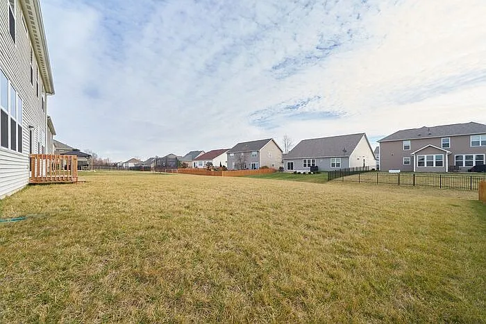 965 Adlo Ln — Photo 30