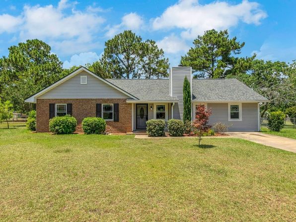 2627 Diana Cir