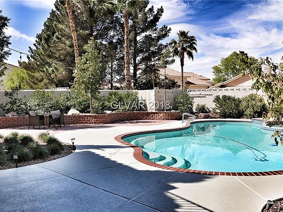 3rd image of 8408 Bay Point Dr