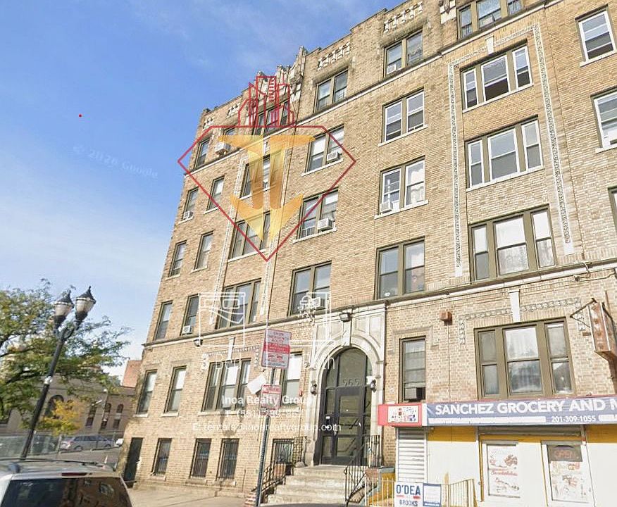 1st image of 565-567 Bergen Ave #56
