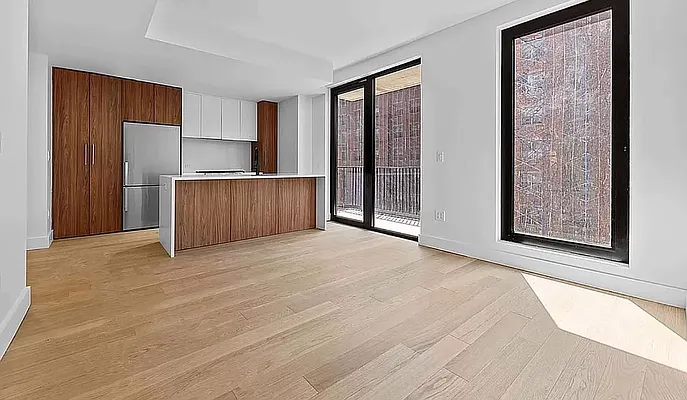 Rented by West 124th Manager LLC | media 31