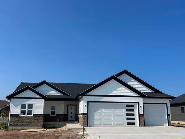 2005 Mulberry St, Sauk City, WI 53583