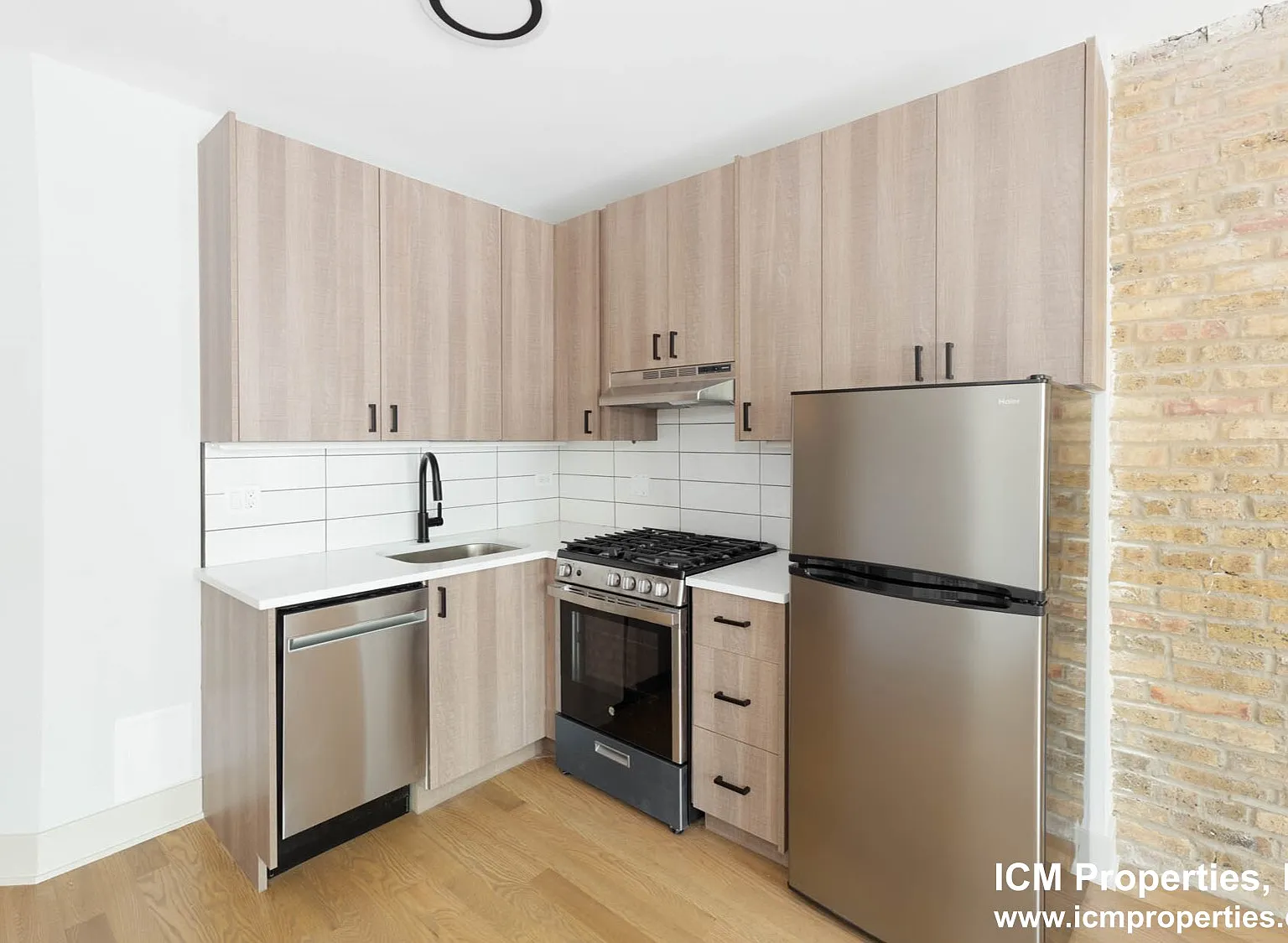1 bed, 500 sqft, $1,925 — Photo 2