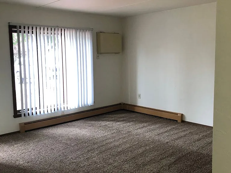 3038 N Ballard Rd — Photo 17