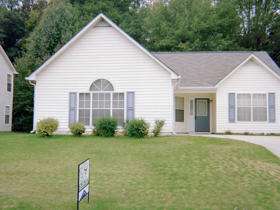 2925 Green Meadow Way