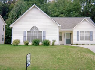5925 Green Meadow Way, Rex, GA 30273