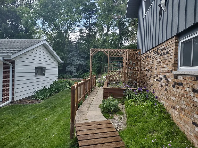 5959 Dawson Ct — Photo 15