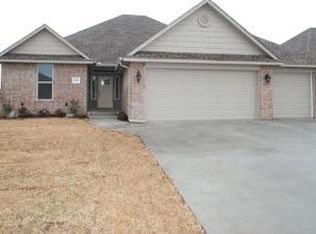 2300 Bretford Way, Norman, OK 73069
