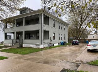 448 Plum St #3, Aurora, IL