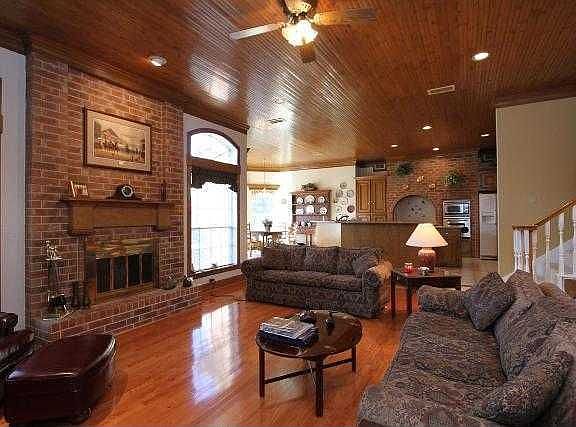 4th image of 11780 Quail Creek Dr