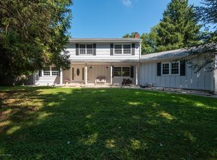 733 Colts Neck Rd, Freehold, NJ 07728