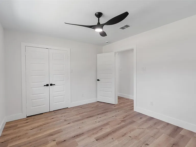 12019 Beth Ln — Photo 20