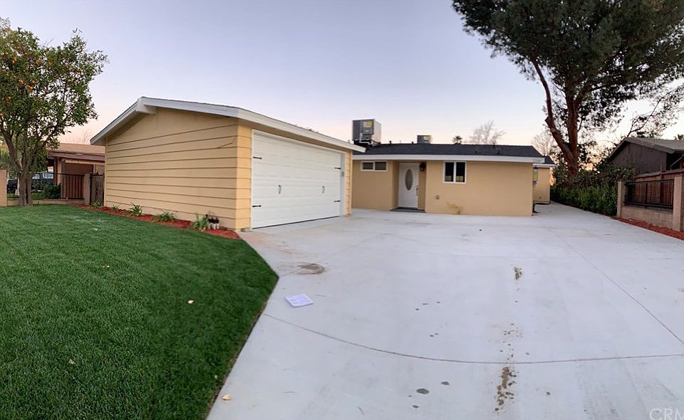 1st image of 13081 Fellows Ave