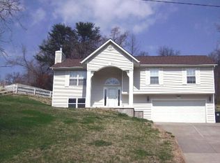 947 Lunceford Rd, Dupo, IL 62239