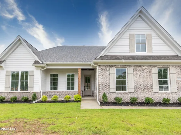 1419 Caroline Ct, Hernando, MS 38632