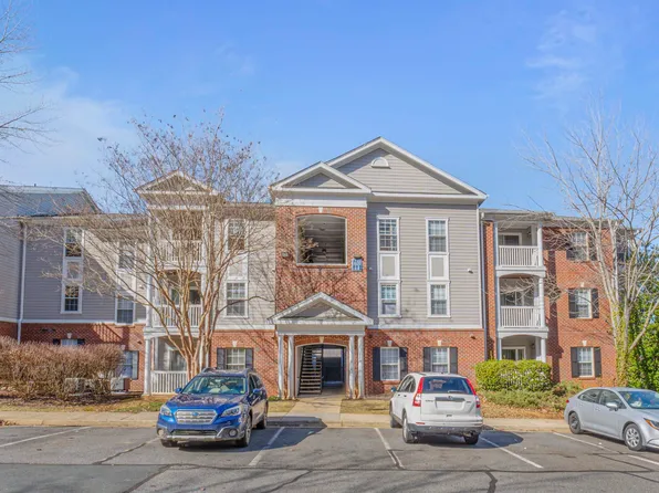 235 Yellowstone Dr APT 103, Charlottesville, VA 22903