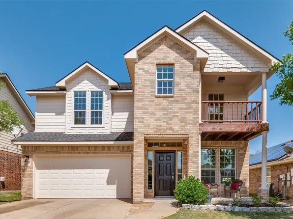 1618 Wildflower Dr, Waxahachie, TX 75165