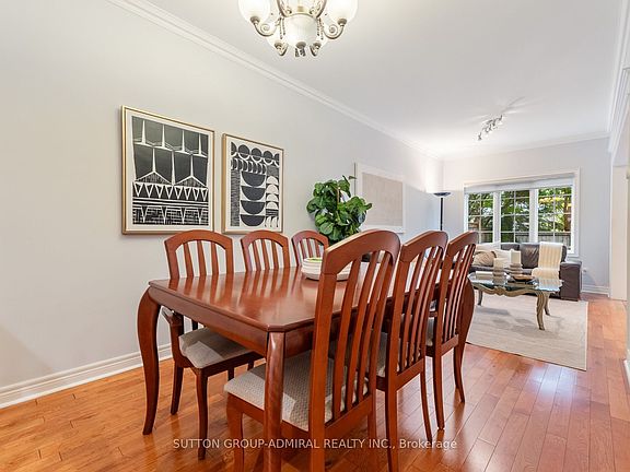 4th image of 37 Kingsbridge Cir