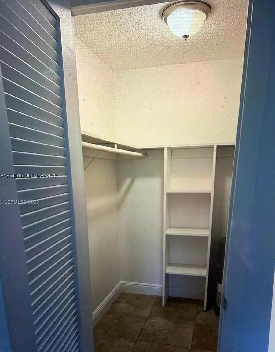1 bed, 1.0 bath, $1,575 — Photo 4