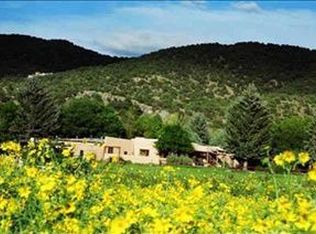 1028 Witt Rd, Taos, NM 87571