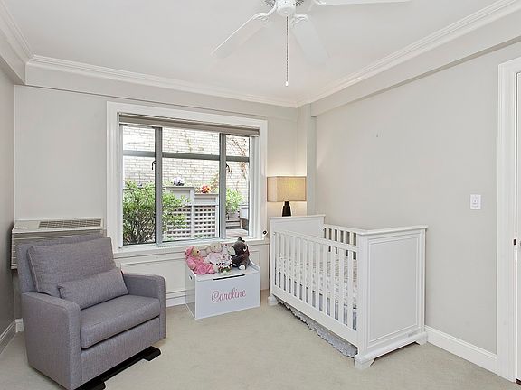 4th image of 65 E 76th St #11B