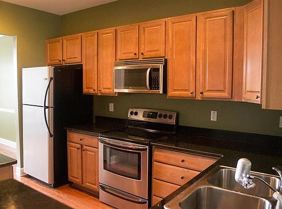 5th image of 3014 Sugarberry Ln
