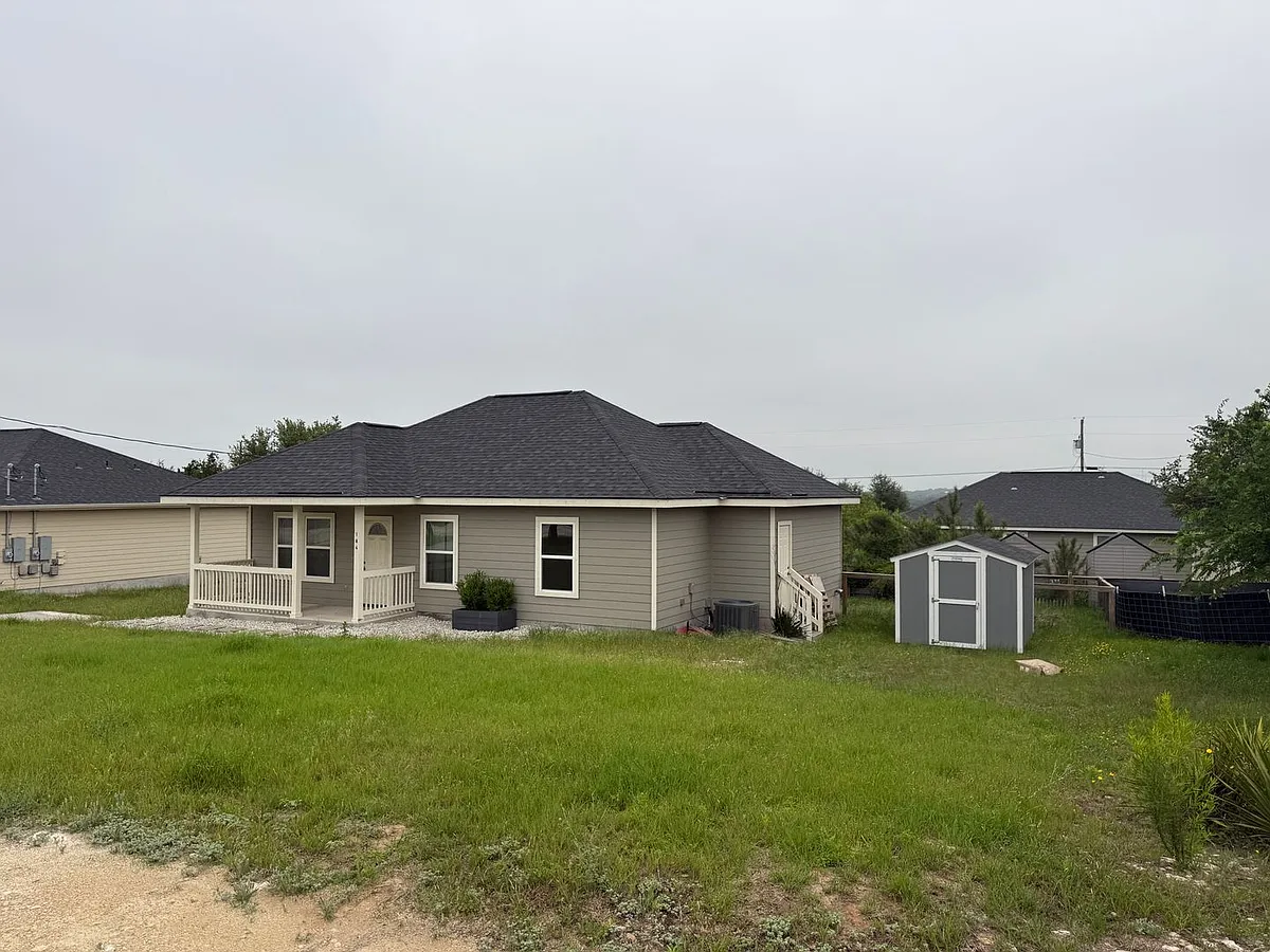 Building Photo - 184 Crestview Ln