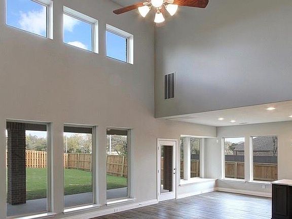 5th image of 629 Judge Fisk Dr