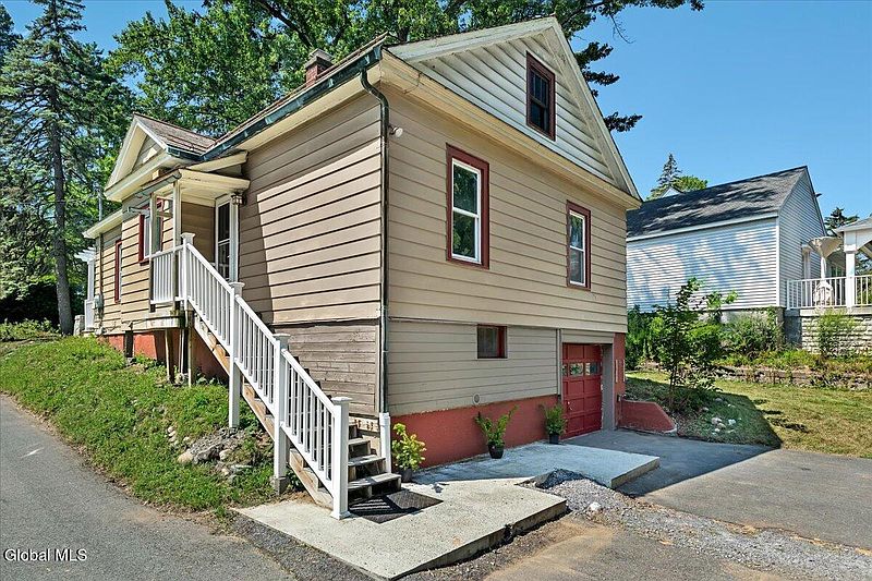 3rd image of 549 Watervliet Shaker Road
