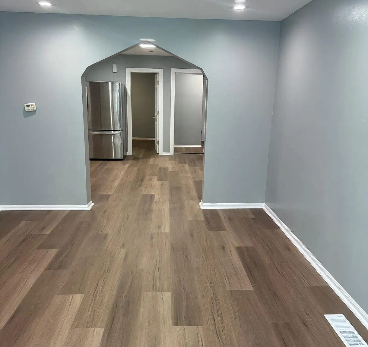 4 bed, 2.5 bath, 1100 sqft, $2,550 — Photo 2