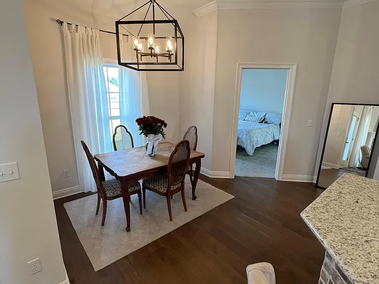 150 Chartleigh Cir — Photo 7