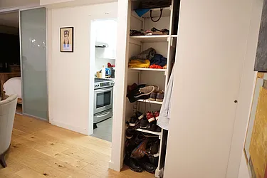 Rented by Manhattan Apartment Organization