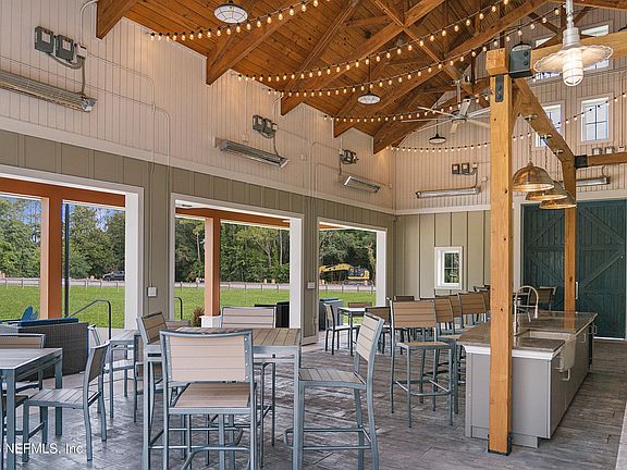 4th image of 2994 ADELAIDE Road