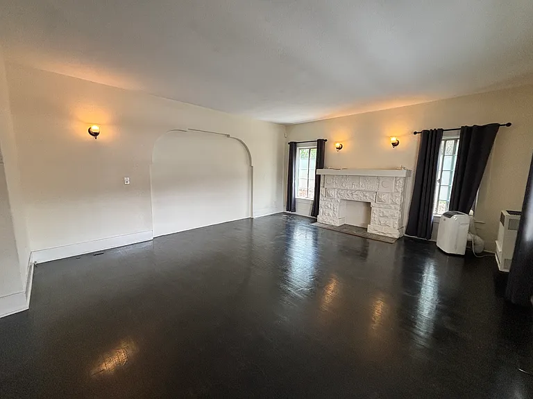 428 S Chicago St — Photo 14